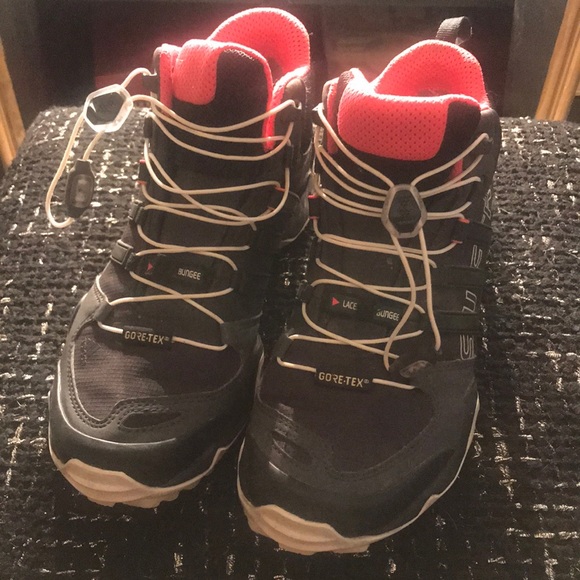adidas gore tex lace bungee